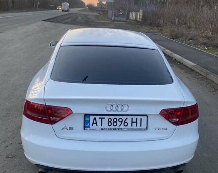 Белый Ауди А5, объемом двигателя 1.98 л и пробегом 210 тыс. км за 10500 $, фото 2 на Automoto.ua
