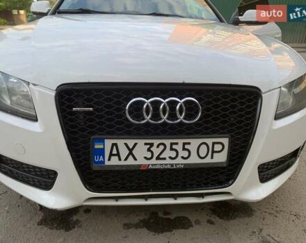 Белый Ауди А5, объемом двигателя 2 л и пробегом 297 тыс. км за 9800 $, фото 6 на Automoto.ua