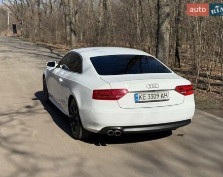 Белый Ауди А5, объемом двигателя 1.8 л и пробегом 267 тыс. км за 9500 $, фото 3 на Automoto.ua
