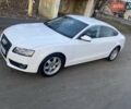 Белый Ауди А5, объемом двигателя 1.98 л и пробегом 210 тыс. км за 10500 $, фото 1 на Automoto.ua