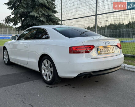 Белый Ауди А5, объемом двигателя 1.8 л и пробегом 30 тыс. км за 15700 $, фото 22 на Automoto.ua