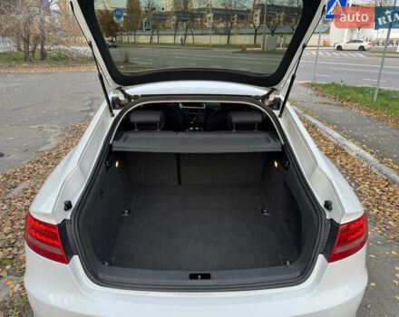 Белый Ауди А5, объемом двигателя 1.98 л и пробегом 196 тыс. км за 11600 $, фото 11 на Automoto.ua