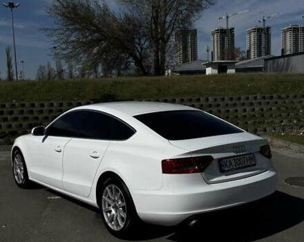 Белый Ауди А5, объемом двигателя 2 л и пробегом 170 тыс. км за 12800 $, фото 2 на Automoto.ua