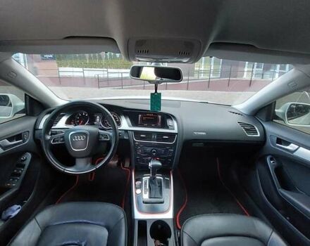 Білий Ауді A5, об'ємом двигуна 1.98 л та пробігом 195 тис. км за 8800 $, фото 12 на Automoto.ua