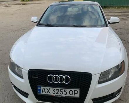 Белый Ауди А5, объемом двигателя 2 л и пробегом 297 тыс. км за 9800 $, фото 7 на Automoto.ua