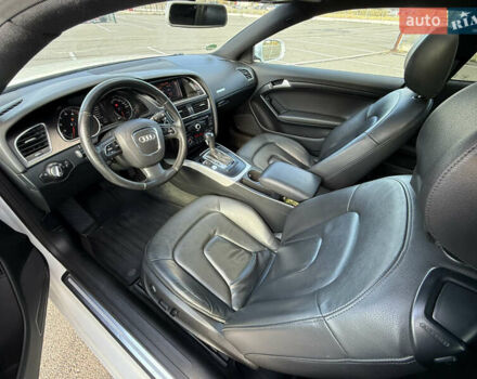 Белый Ауди А5, объемом двигателя 1.98 л и пробегом 218 тыс. км за 9990 $, фото 29 на Automoto.ua