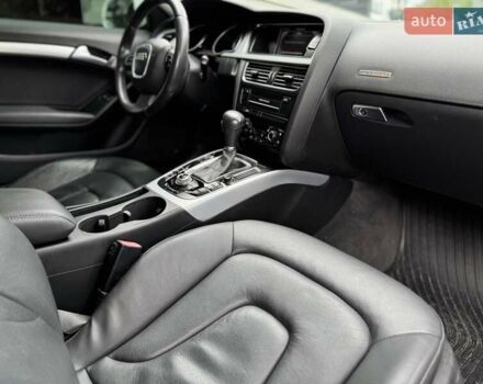 Білий Ауді A5, об'ємом двигуна 1.98 л та пробігом 257 тис. км за 9250 $, фото 14 на Automoto.ua