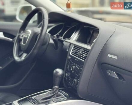 Білий Ауді A5, об'ємом двигуна 1.98 л та пробігом 222 тис. км за 8900 $, фото 7 на Automoto.ua