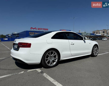 Белый Ауди А5, объемом двигателя 1.98 л и пробегом 152 тыс. км за 11900 $, фото 7 на Automoto.ua