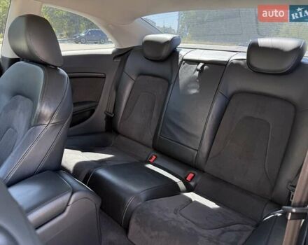 Білий Ауді A5, об'ємом двигуна 1.98 л та пробігом 152 тис. км за 13300 $, фото 12 на Automoto.ua