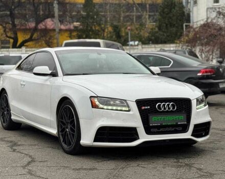 Білий Ауді A5, об'ємом двигуна 2 л та пробігом 220 тис. км за 8900 $, фото 2 на Automoto.ua