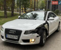 Белый Ауди А5, объемом двигателя 2 л и пробегом 160 тыс. км за 6700 $, фото 4 на Automoto.ua