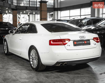 Белый Ауди А5, объемом двигателя 2 л и пробегом 84 тыс. км за 13500 $, фото 23 на Automoto.ua