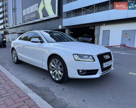 Білий Ауді A5, об'ємом двигуна 1.98 л та пробігом 139 тис. км за 10700 $, фото 3 на Automoto.ua