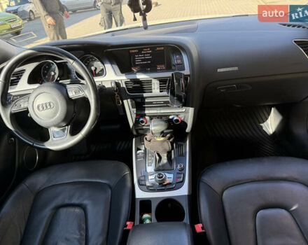 Белый Ауди А5, объемом двигателя 1.98 л и пробегом 281 тыс. км за 10200 $, фото 3 на Automoto.ua