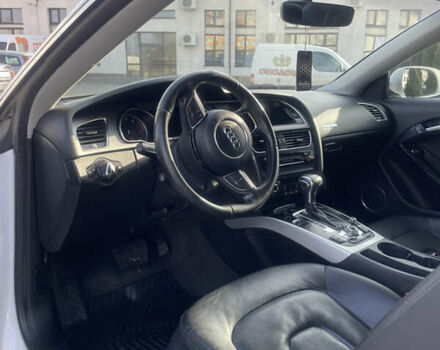 Белый Ауди А5, объемом двигателя 2 л и пробегом 282 тыс. км за 10299 $, фото 8 на Automoto.ua