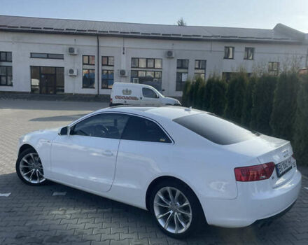 Белый Ауди А5, объемом двигателя 2 л и пробегом 282 тыс. км за 10299 $, фото 2 на Automoto.ua