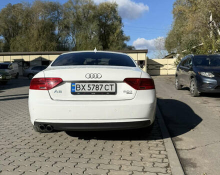 Белый Ауди А5, объемом двигателя 1.98 л и пробегом 281 тыс. км за 10200 $, фото 5 на Automoto.ua