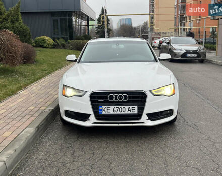 Белый Ауди А5, объемом двигателя 1.98 л и пробегом 171 тыс. км за 10700 $, фото 2 на Automoto.ua