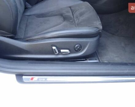 Белый Ауди А5, объемом двигателя 2 л и пробегом 145 тыс. км за 8000 $, фото 13 на Automoto.ua