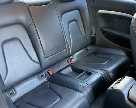 Белый Ауди А5, объемом двигателя 1.98 л и пробегом 281 тыс. км за 10200 $, фото 2 на Automoto.ua