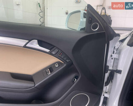 Білий Ауді A5, об'ємом двигуна 2 л та пробігом 101 тис. км за 14300 $, фото 20 на Automoto.ua
