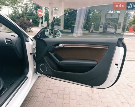 Белый Ауди А5, объемом двигателя 2 л и пробегом 149 тыс. км за 12200 $, фото 13 на Automoto.ua