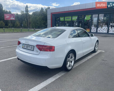 Білий Ауді A5, об'ємом двигуна 2 л та пробігом 101 тис. км за 14300 $, фото 3 на Automoto.ua