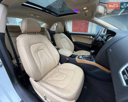 Білий Ауді A5, об'ємом двигуна 2 л та пробігом 259 тис. км за 10000 $, фото 22 на Automoto.ua