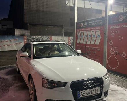 Білий Ауді A5, об'ємом двигуна 2 л та пробігом 259 тис. км за 10000 $, фото 14 на Automoto.ua
