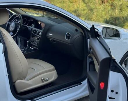 Белый Ауди А5, объемом двигателя 1.98 л и пробегом 111 тыс. км за 16000 $, фото 6 на Automoto.ua