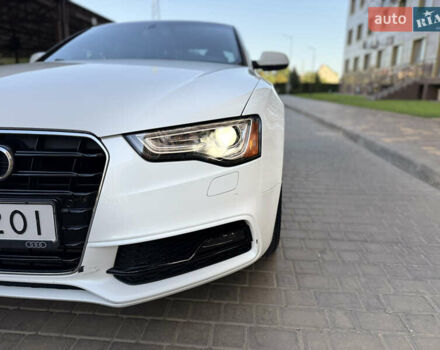 Білий Ауді A5, об'ємом двигуна 2 л та пробігом 135 тис. км за 13500 $, фото 10 на Automoto.ua