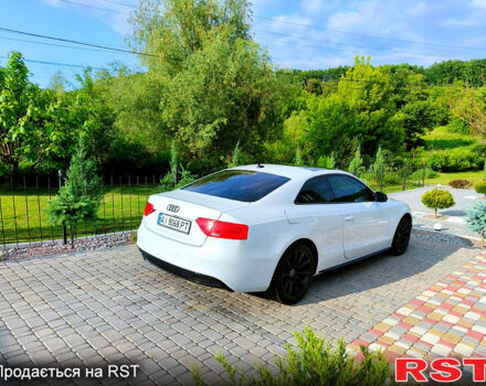 Білий Ауді A5, об'ємом двигуна 2 л та пробігом 210 тис. км за 11500 $, фото 5 на Automoto.ua