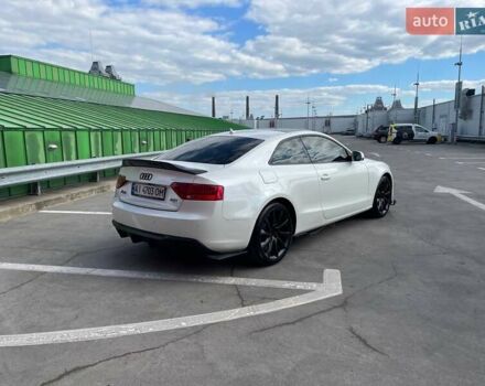 Белый Ауди А5, объемом двигателя 2 л и пробегом 114 тыс. км за 16000 $, фото 4 на Automoto.ua