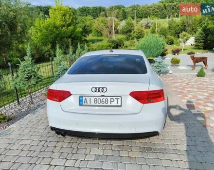 Білий Ауді A5, об'ємом двигуна 2 л та пробігом 210 тис. км за 12000 $, фото 8 на Automoto.ua