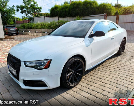 Білий Ауді A5, об'ємом двигуна 2 л та пробігом 210 тис. км за 11500 $, фото 3 на Automoto.ua