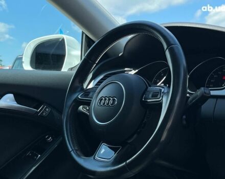 Білий Ауді A5, об'ємом двигуна 2 л та пробігом 69 тис. км за 14990 $, фото 17 на Automoto.ua