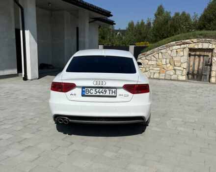 Белый Ауди А5, объемом двигателя 1.97 л и пробегом 83 тыс. км за 17800 $, фото 5 на Automoto.ua