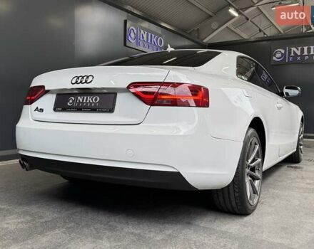 Белый Ауди А5, объемом двигателя 2 л и пробегом 186 тыс. км за 14400 $, фото 14 на Automoto.ua