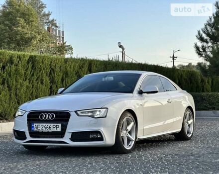 Білий Ауді A5, об'ємом двигуна 2 л та пробігом 52 тис. км за 18200 $, фото 12 на Automoto.ua