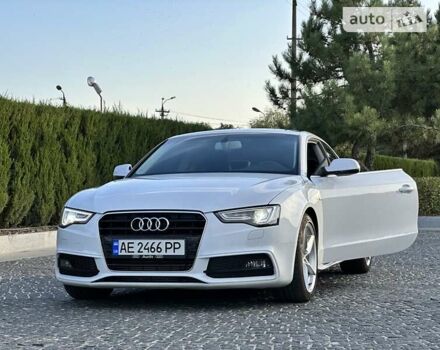 Білий Ауді A5, об'ємом двигуна 2 л та пробігом 52 тис. км за 18200 $, фото 16 на Automoto.ua