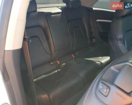 Белый Ауди А5, объемом двигателя 2 л и пробегом 184 тыс. км за 1900 $, фото 9 на Automoto.ua