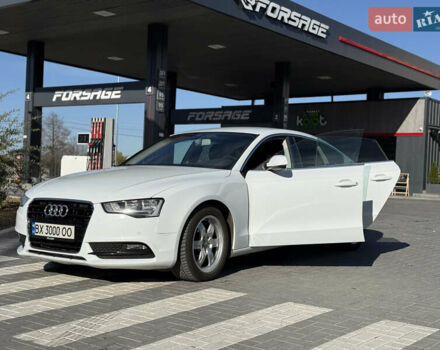 Білий Ауді A5, об'ємом двигуна 1.97 л та пробігом 129 тис. км за 17500 $, фото 17 на Automoto.ua