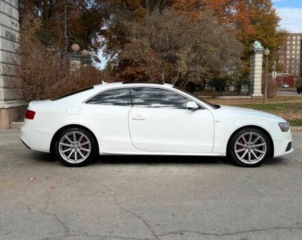 Белый Ауди А5, объемом двигателя 2 л и пробегом 76 тыс. км за 3500 $, фото 4 на Automoto.ua