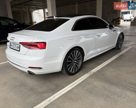 Белый Ауди А5, объемом двигателя 1.98 л и пробегом 173 тыс. км за 16300 $, фото 3 на Automoto.ua