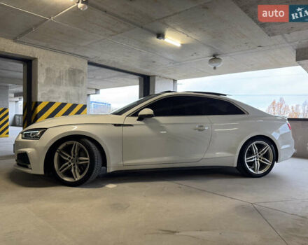 Белый Ауди А5, объемом двигателя 1.98 л и пробегом 159 тыс. км за 23400 $, фото 4 на Automoto.ua