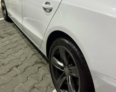 Белый Ауди А5, объемом двигателя 1.8 л и пробегом 153 тыс. км за 18000 $, фото 3 на Automoto.ua