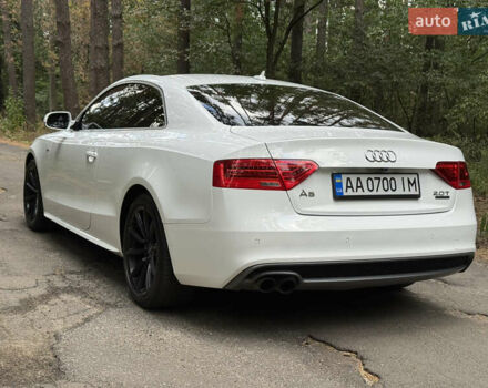 Белый Ауди А5, объемом двигателя 2 л и пробегом 140 тыс. км за 18000 $, фото 3 на Automoto.ua