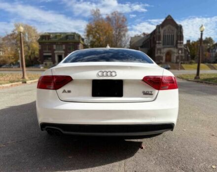 Белый Ауди А5, объемом двигателя 2 л и пробегом 76 тыс. км за 3500 $, фото 6 на Automoto.ua