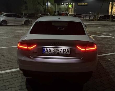 Белый Ауди А5, объемом двигателя 1.8 л и пробегом 153 тыс. км за 18000 $, фото 7 на Automoto.ua